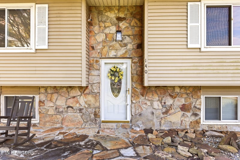 140 Susack Ln, Wartburg, TN 37887