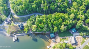 1400 Indian Shadows Dr, Ten Mile, TN 37880