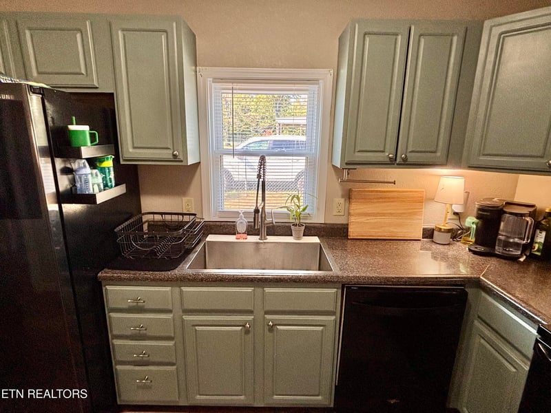 1400 Leconte Rd, Knoxville, TN 37914