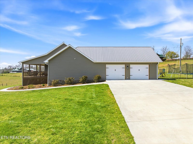 14000 Flatwoods Rd, Sweetwater, TN 37874