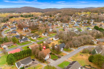 1401 Brookfield Dr, Morristown, TN 37814