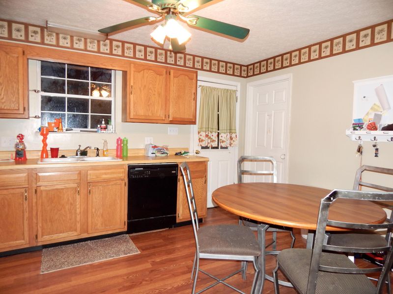 1401 Parkridge Dr, Knoxville, TN 37924