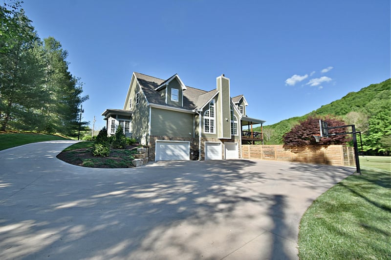 1401 Pine Creek Rd, Knoxville, TN 37932