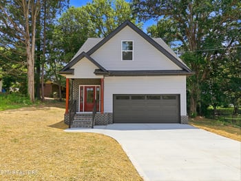 1401 Rosalyn Dr, Knoxville, TN 37914