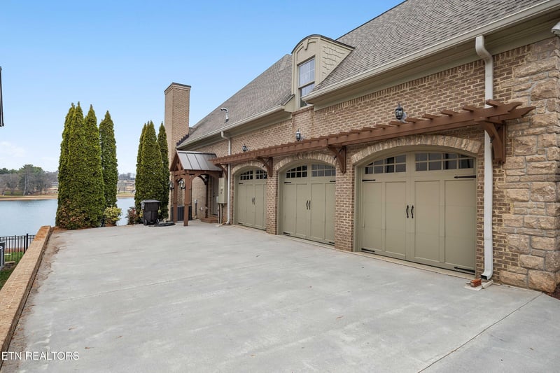 1403 Charlottesville Blvd, Knoxville, TN 37922