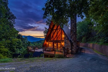 1404 S Baden Dr, Gatlinburg, TN 37738