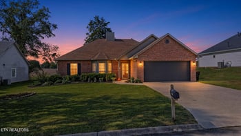 1405 Bens View Ct, Maryville, TN 37803