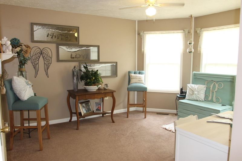 1405 Kay View Dr, Sevierville, TN 37876