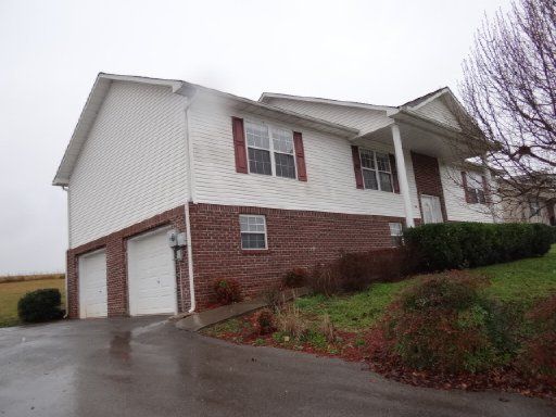 1407 Korey Blvd, Sevierville, TN 37876
