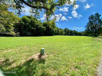1407 Montvale Rd, Maryville, TN 37803