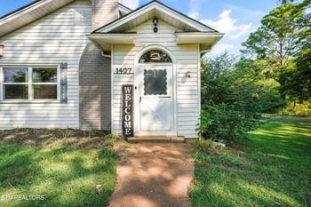 1407 Sweetwater Vonore Rd, Sweetwater, TN 37874