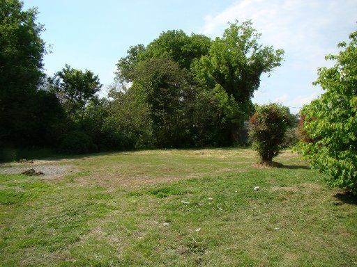 1409 E Broadway, Maryville, TN 37804