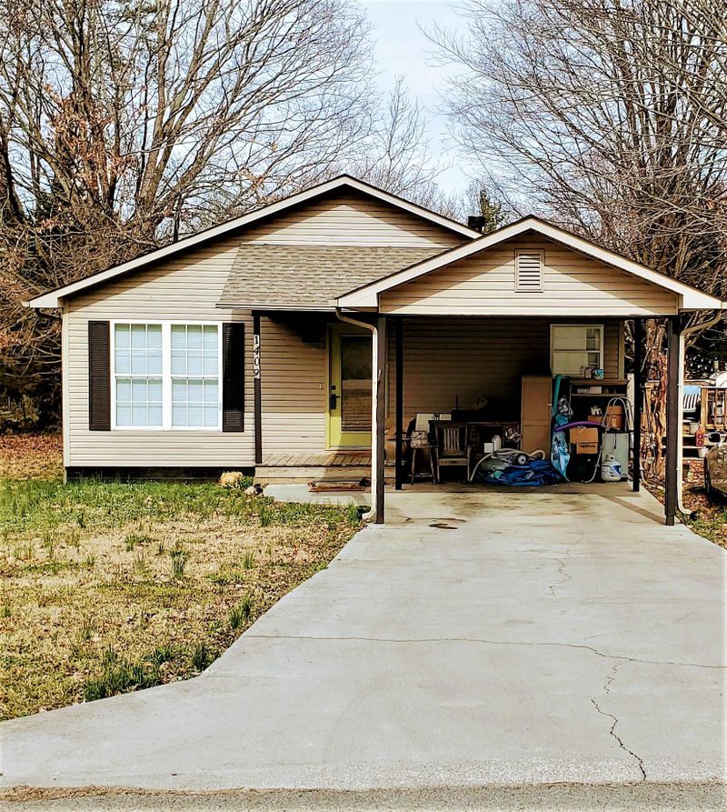 1409 Fox St, Athens, TN 37303