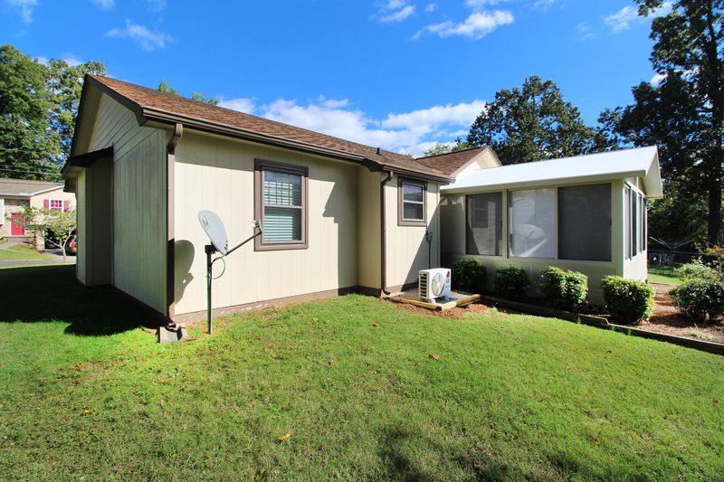 1409 Waynesboro Ln #2, Knoxville, TN 37923