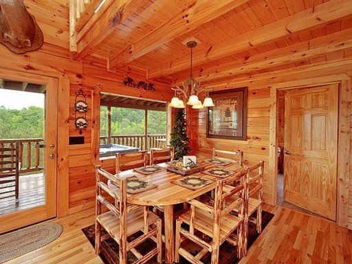1409 Zachary Thomas Ln, Sevierville, TN 37876