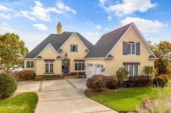 141 Breakers Dr, Vonore, TN 37885