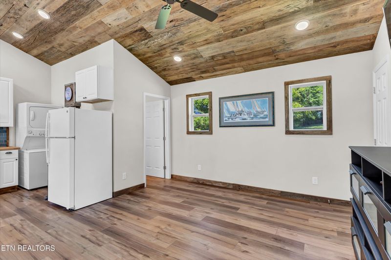 141 Cedar Crest Ln, Friendsville, TN 37737