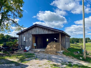 141 Central Ave, Lancing, TN 37770