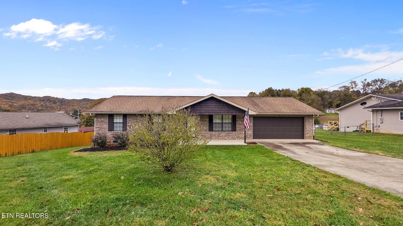 141 Cross Creek Rd, Maynardville, TN 37807