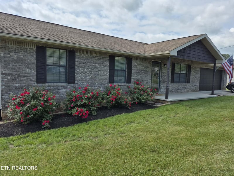 141 Cross Creek Rd, Maynardville, TN 37807
