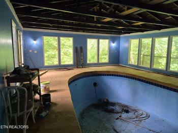141 Dillon Ln, Caryville, TN 37714
