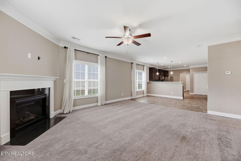 141 Hardinberry St, Oak Ridge, TN 37830