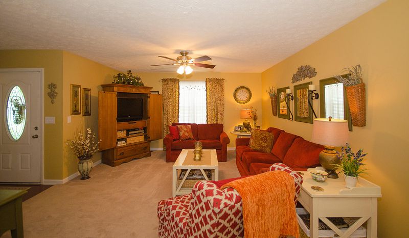 141 Huffaker Rd, Kodak, TN 37764