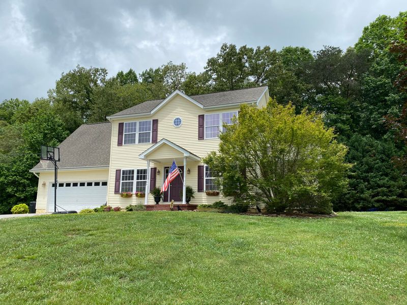 141 Huntington Ln, Heiskell, TN 37754