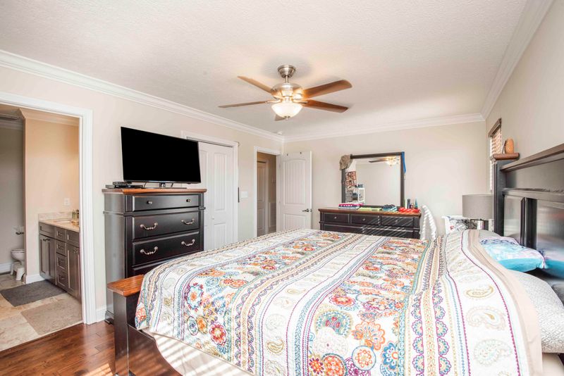 141 Millstone Cir, Clinton, TN 37716