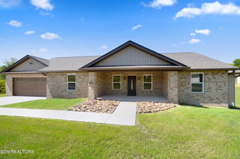 141 Neal Dr, Rutledge, TN 37861