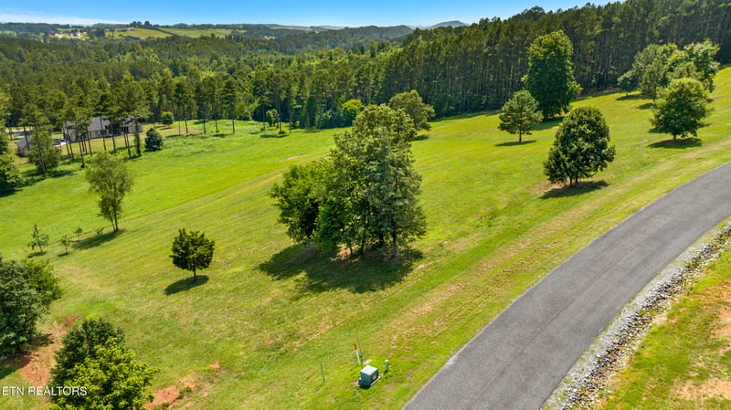 141 Overlook Way, Vonore, TN 37885