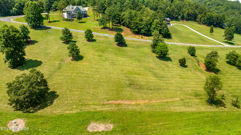 141 Overlook Way, Vonore, TN 37885