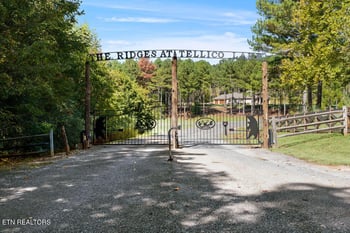 141 Overlook Way, Vonore, TN 37885