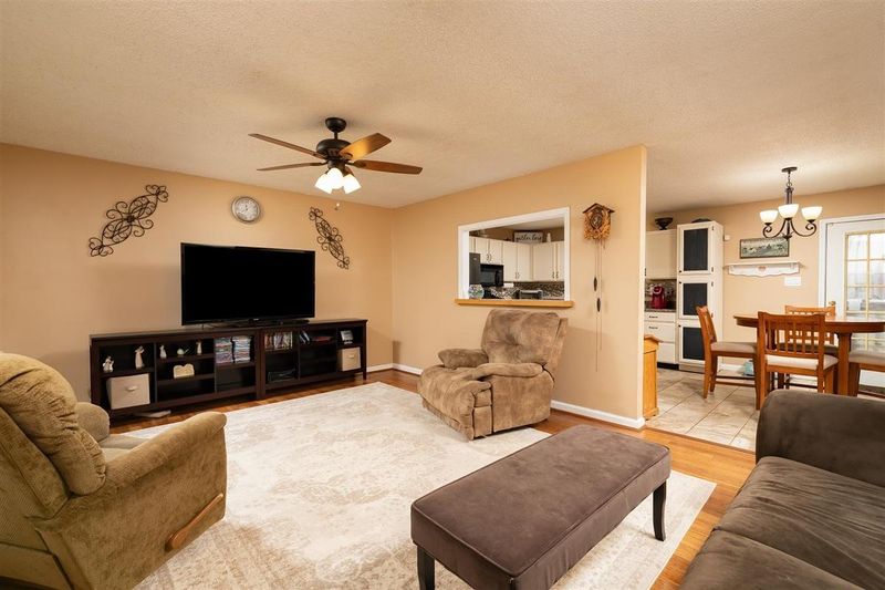 141 Thompson Cir, Loudon, TN 37774