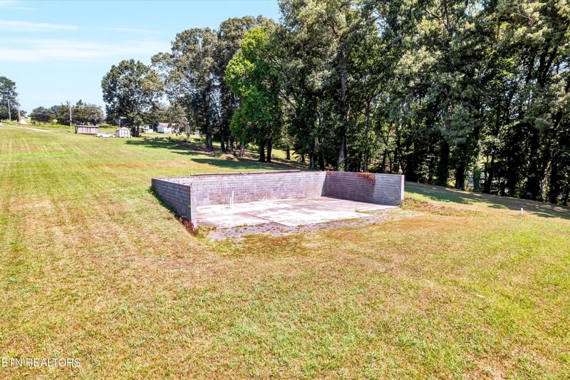 141 Twin Church Rd, Bean Station, TN 37708