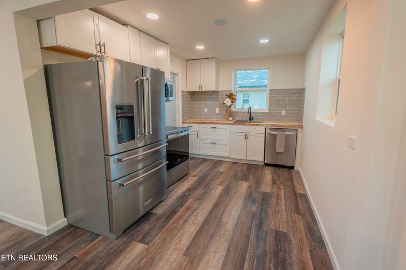 141 W Gettysburg Ave, Oak Ridge, TN 37830