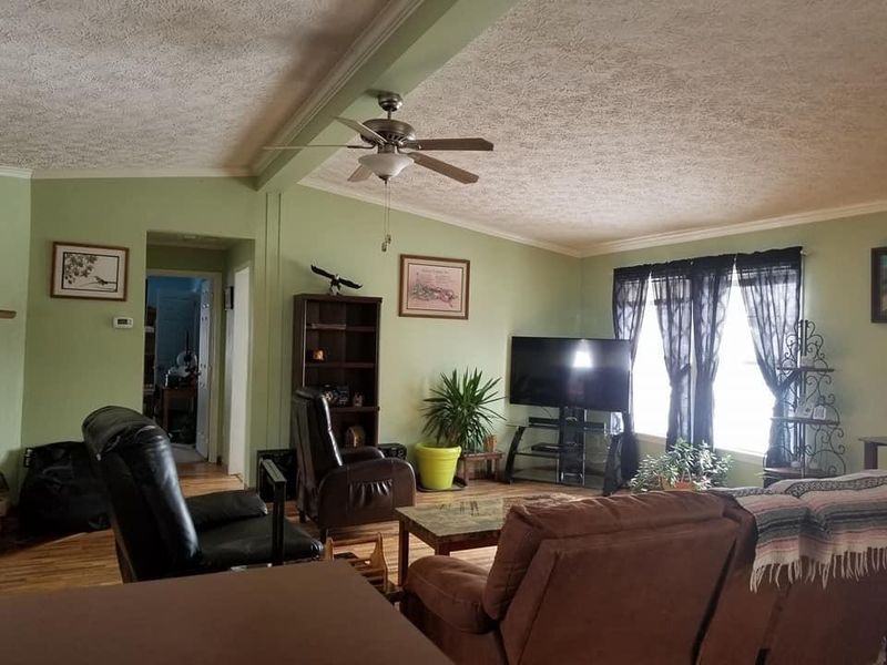 1410 Dover Rd, Morristown, TN 37813