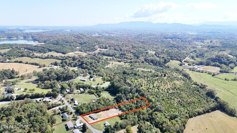 1410 Etherton Rd, Sevierville, TN 37876