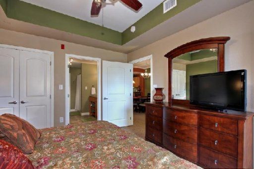 1410 Hurley Dr #105, Sevierville, TN 37862