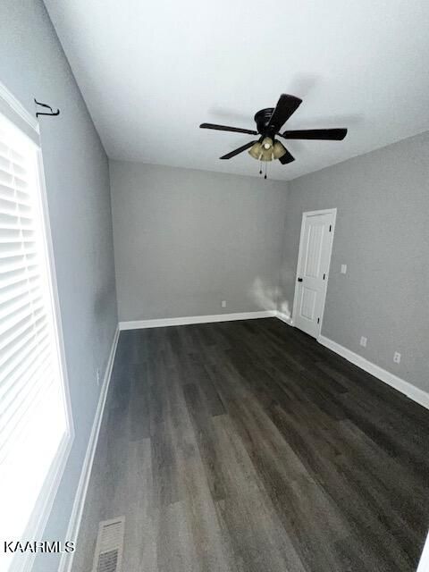 1410 N Wright Rd, Alcoa, TN 37701