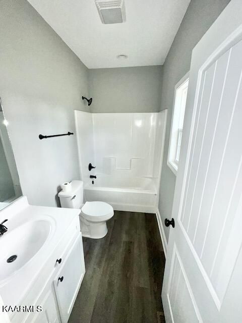1410 N Wright Rd, Alcoa, TN 37701