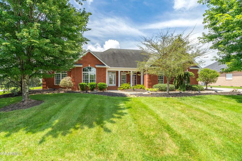 1411 Banebury Ln, Alcoa, TN 37701