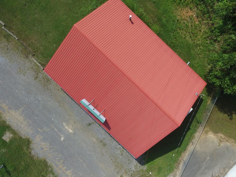 1411 E Tri County Blvd, Oliver Springs, TN 37840