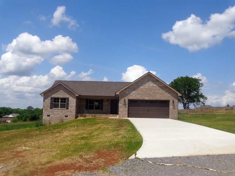 1411 Stephanies Way, Greenback, TN 37742