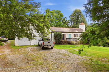 1412 Michaels Ln, Knoxville, TN 37912