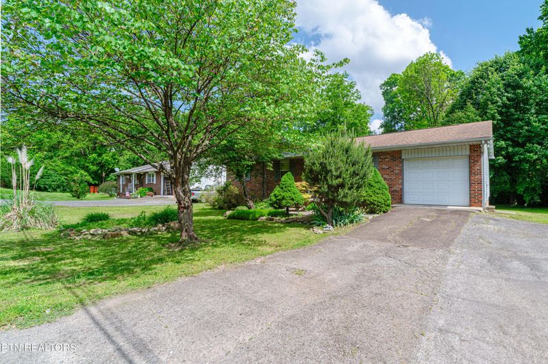 1412 Wilson Rd, Knoxville, TN 37912
