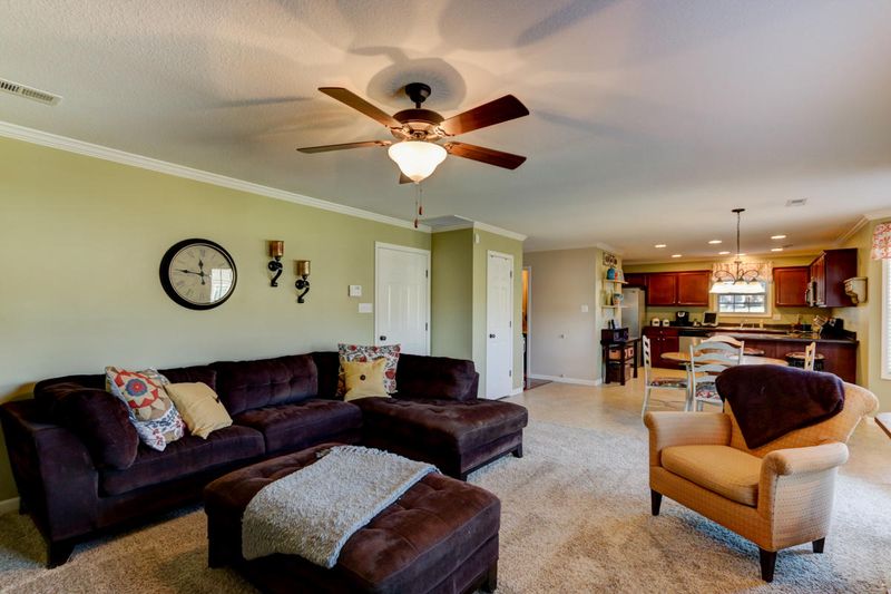 1414 Benson Ln, Knoxville, TN 37932