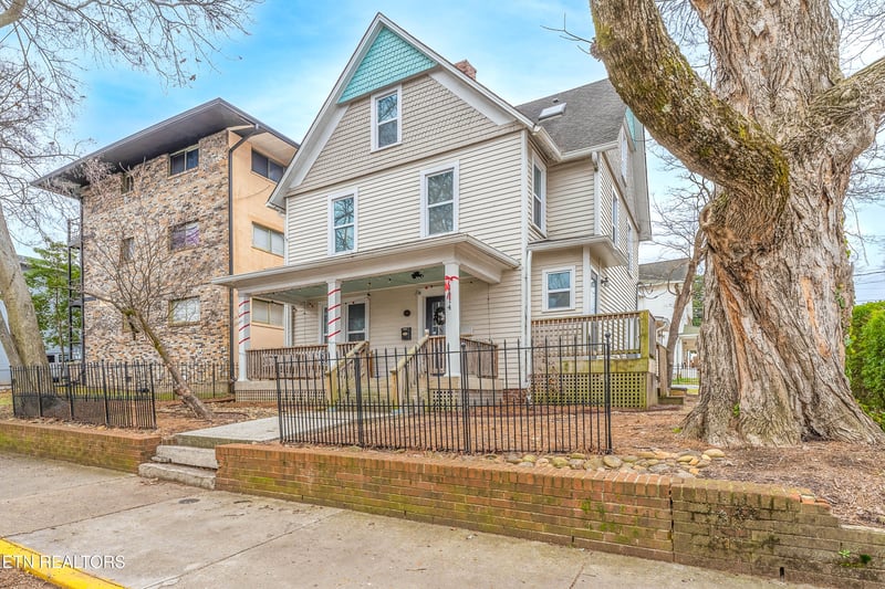 1414 Highland Ave, Knoxville, TN 37916