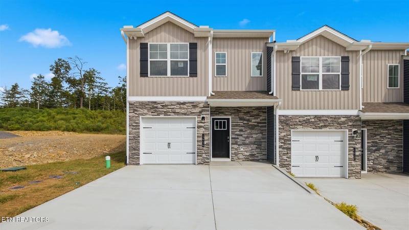 1414 Relaxation Rn, Sevierville, TN 37876