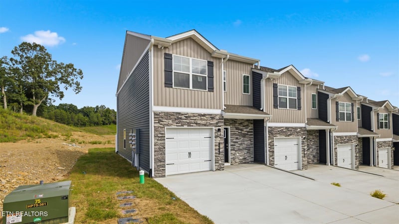 1414 Relaxation Rn, Sevierville, TN 37876